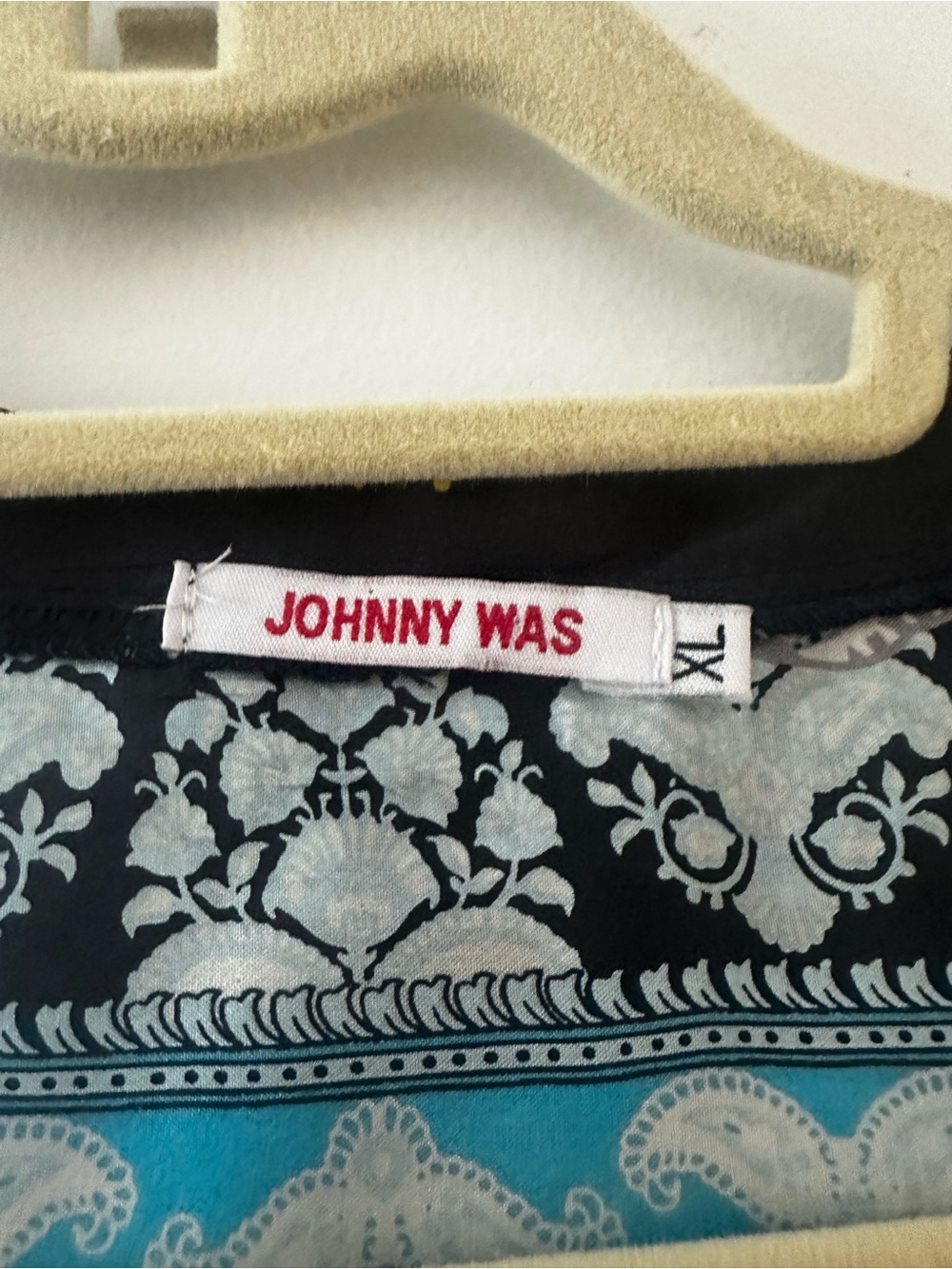 Johnny Was Fiesta Tunic - Picture 3 of 4